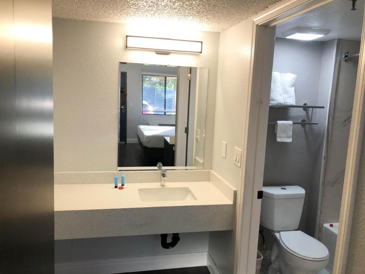 Motel 6 Sacramento Ca Natomas Eksteriør billede